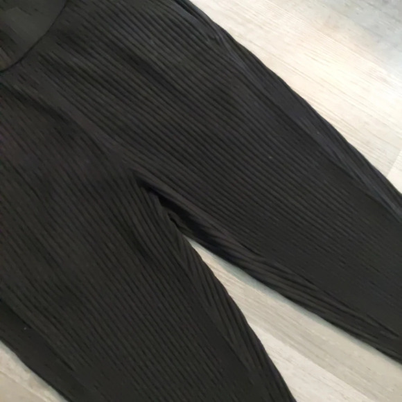 Eileen Fisher Ribbed Knit Pull-on pant black Minimalist Medium - Picture 4 of 9